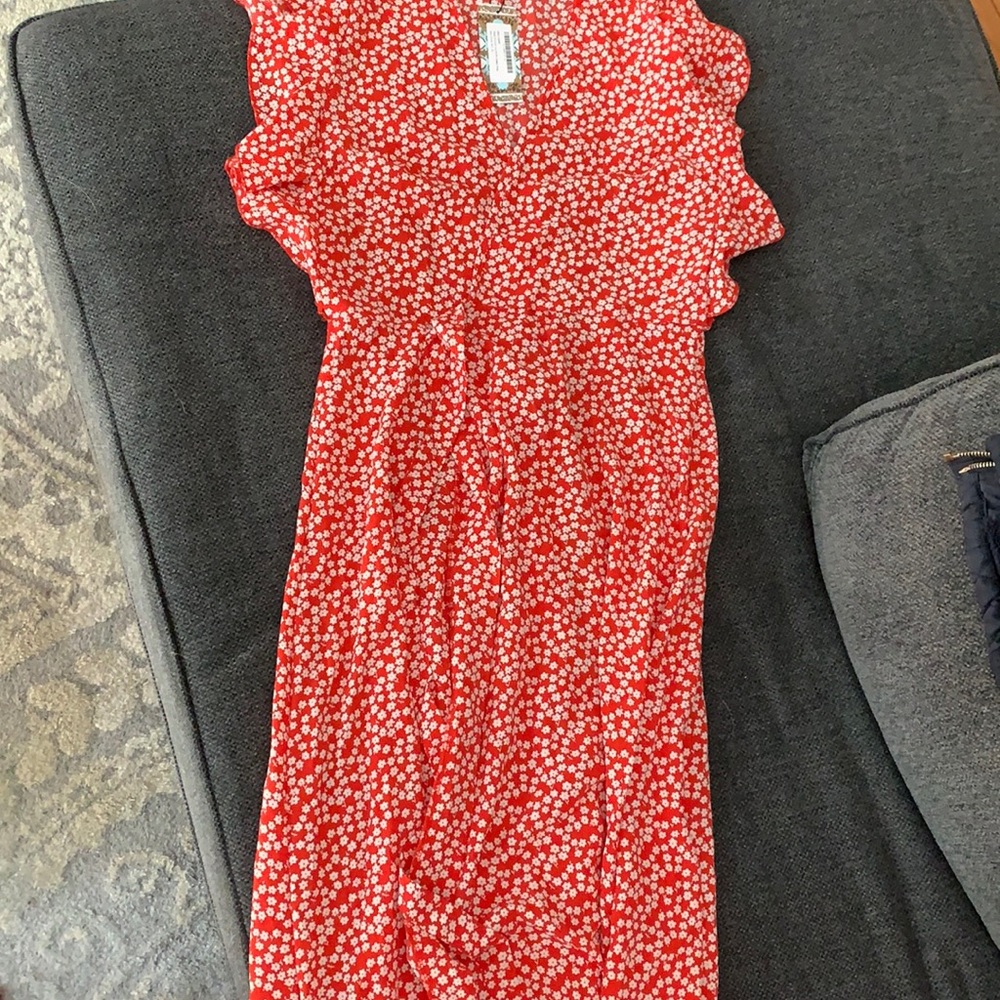 Boohoo Ditsy Daisy Maxi Dress
